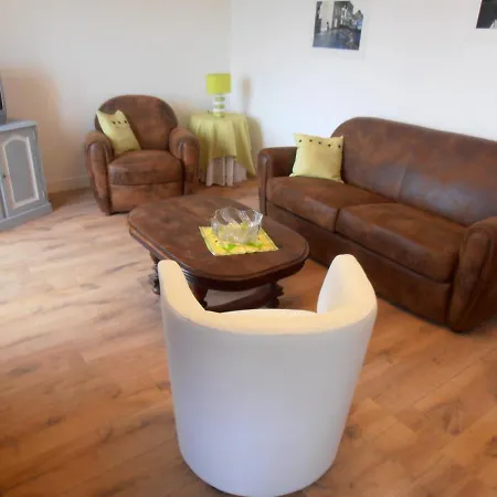 Maison Charmante A Avec Jardin Et Vue Portbail