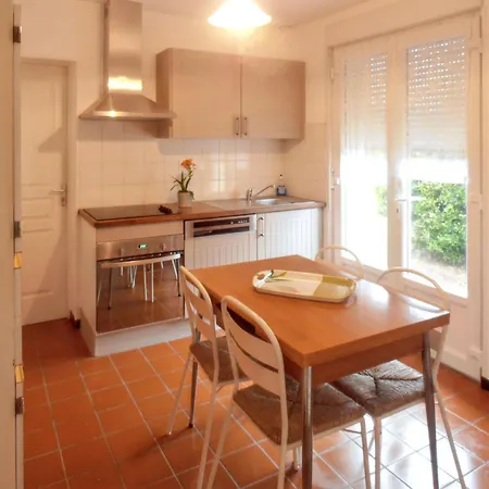 Maison Charmante A Avec Jardin Et Vue Holiday home Portbail