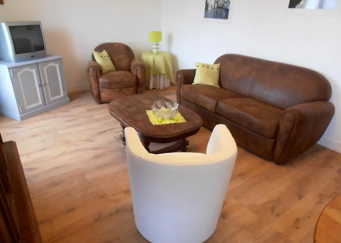 Maison Charmante A Avec Jardin Et Vue 波尔巴伊